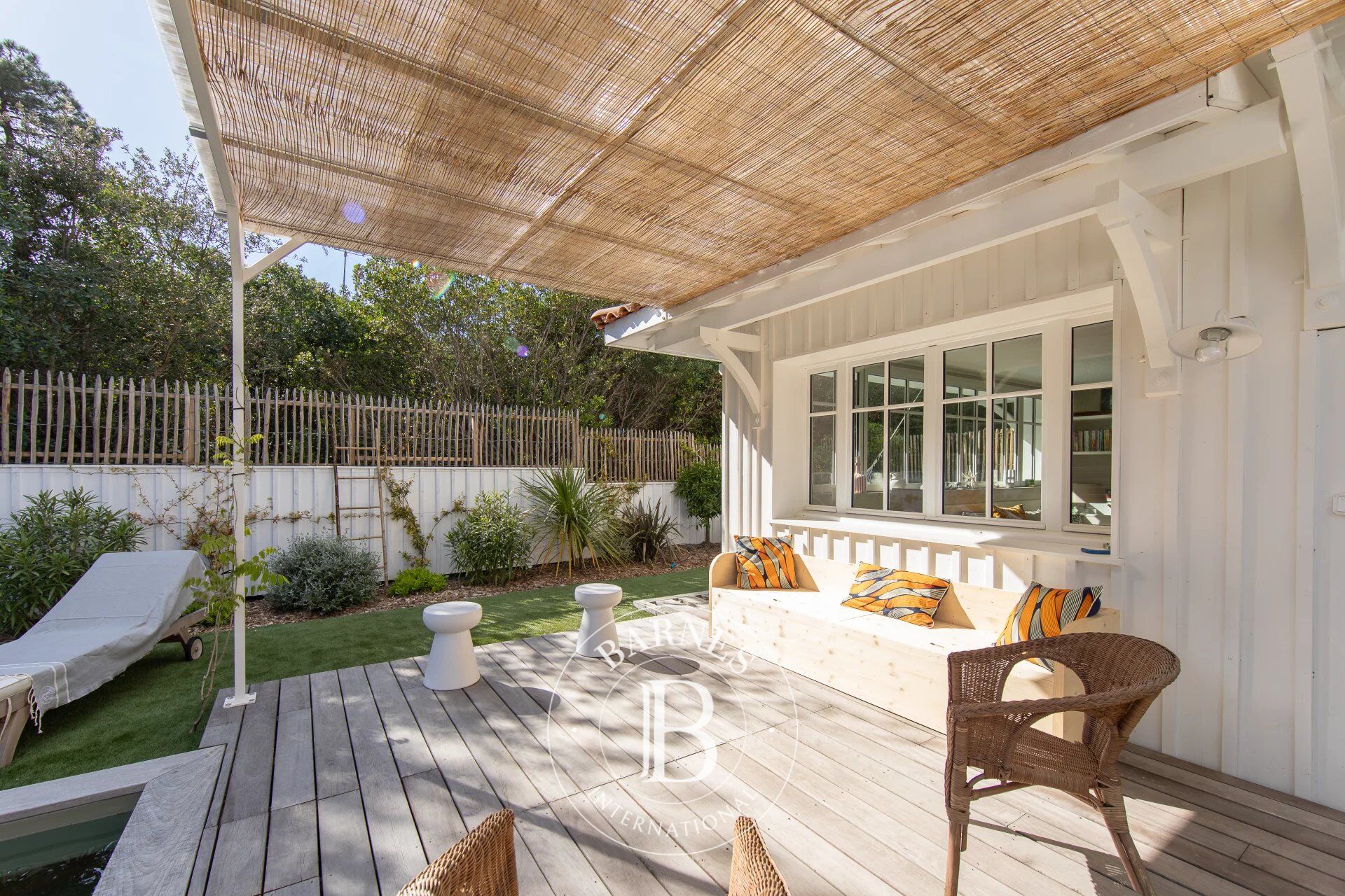 MAGNIFIQUE VILLA «OPALE» DANS LE VILLAGE DE L’HERBE, AVEC PISCINE, POUR 8 PERSONNES - picture 2