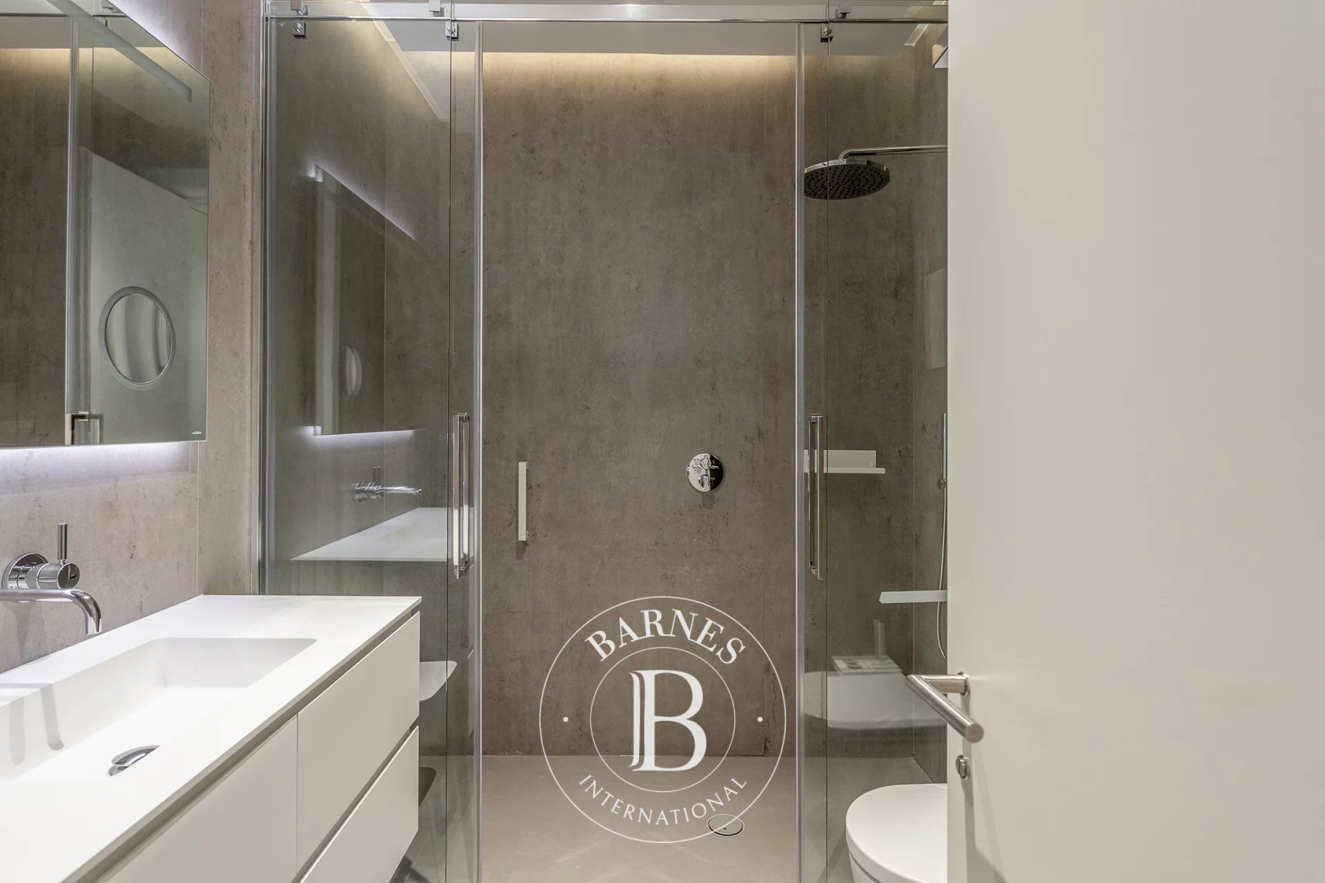 Daire Madrid - picture 31