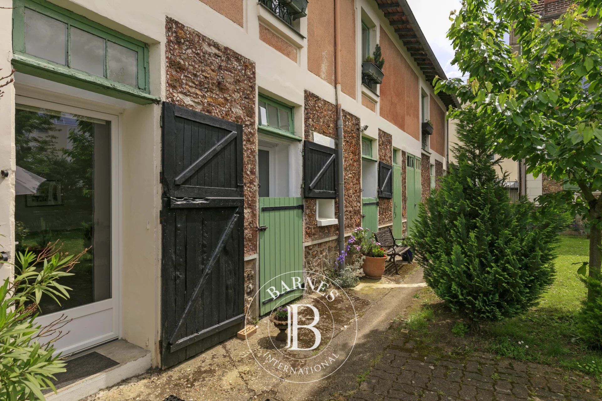 Casa Maisons-Laffitte - picture 1