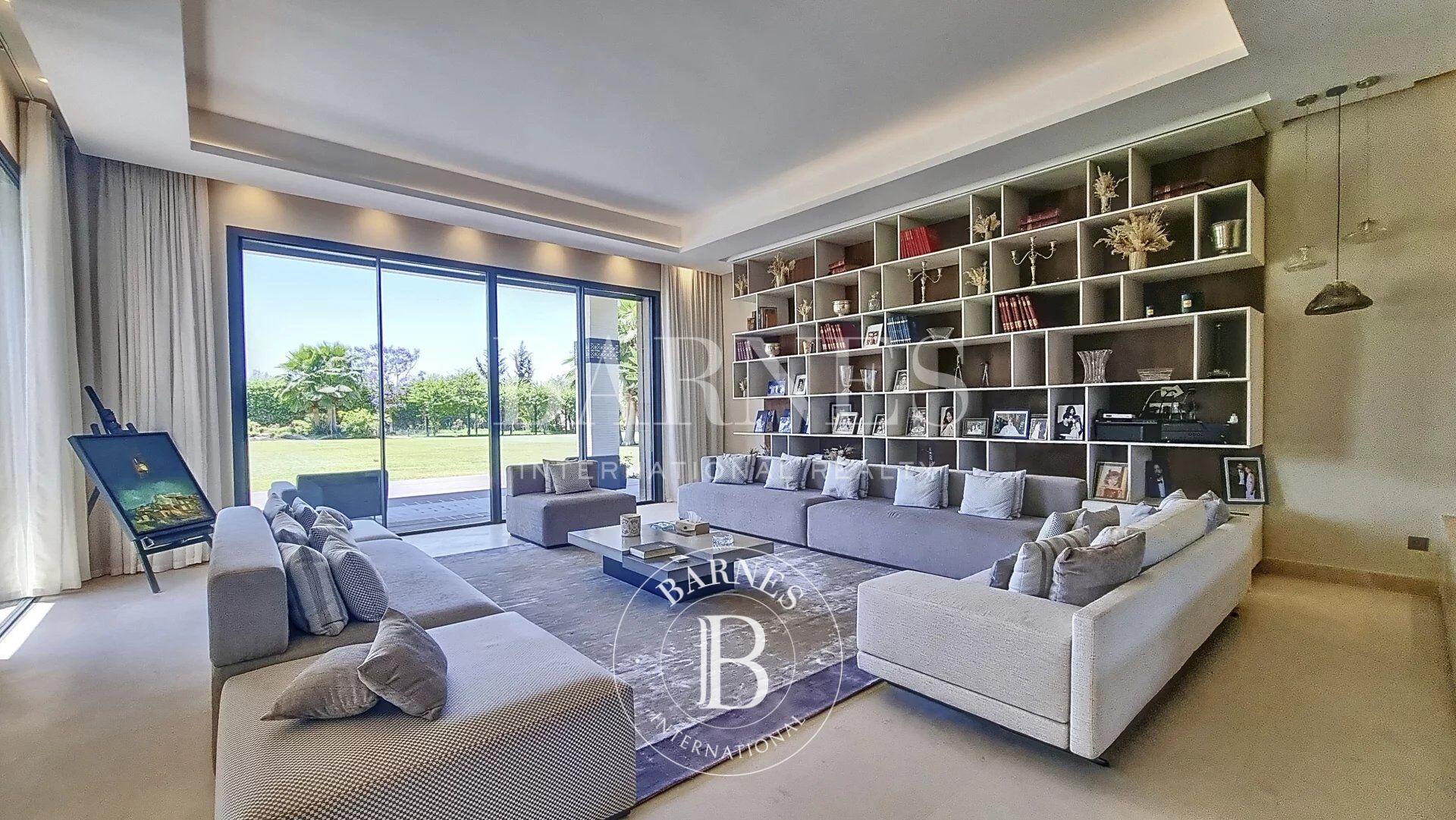 Magnificent Villa - Route de l’Ourika - picture 1