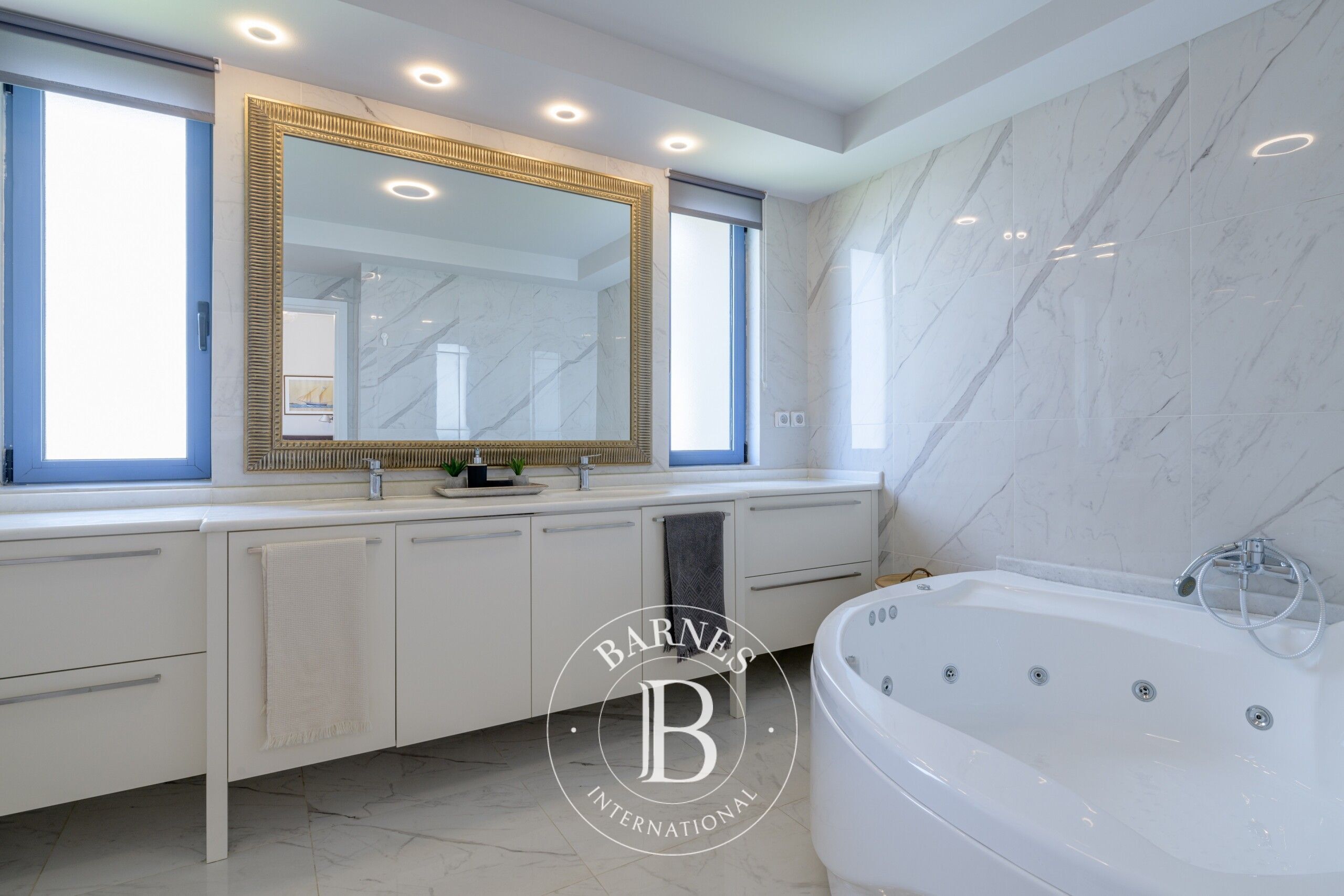 Ev Alimos - picture 13