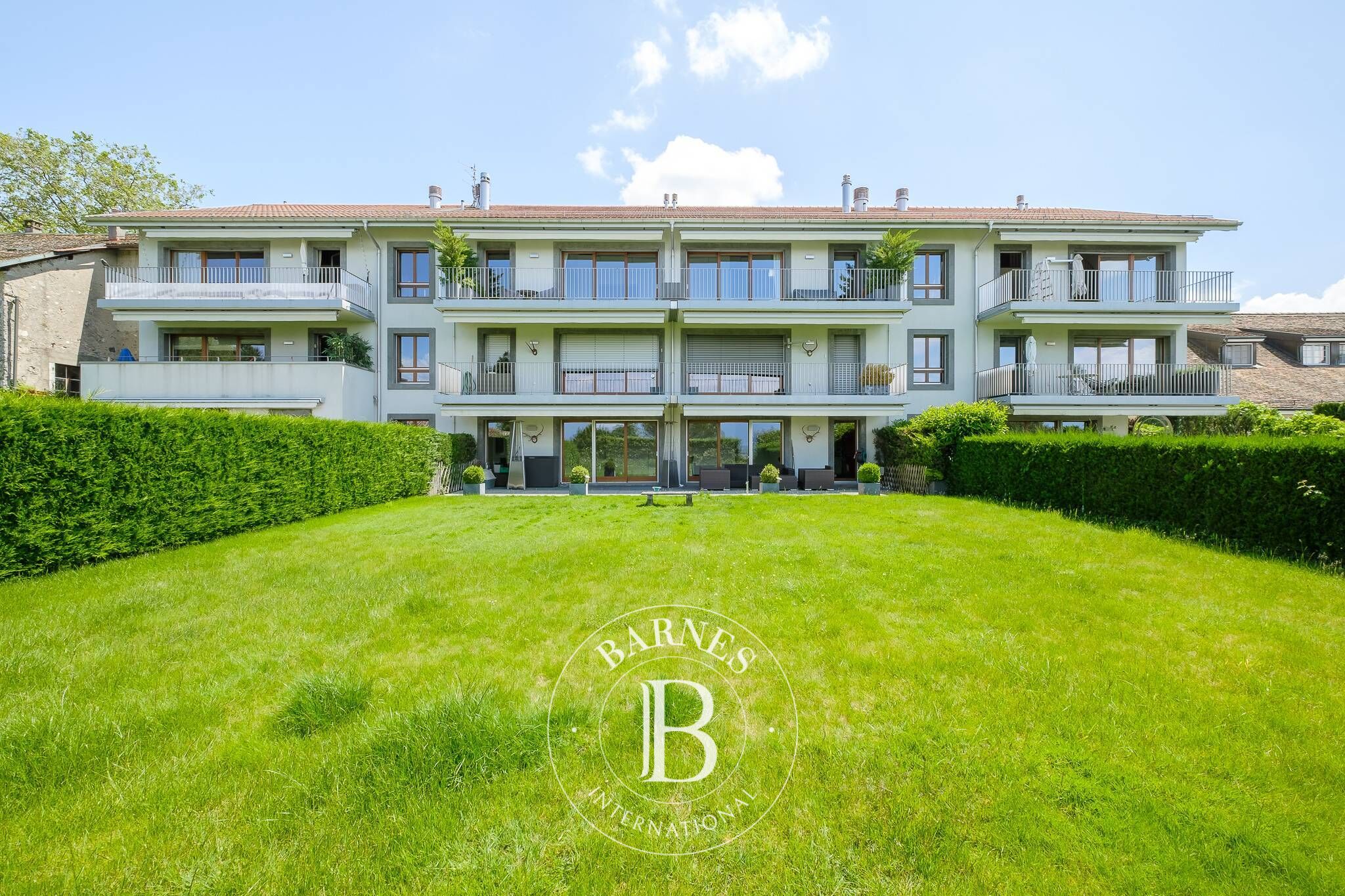 Daire Vésenaz - picture 11