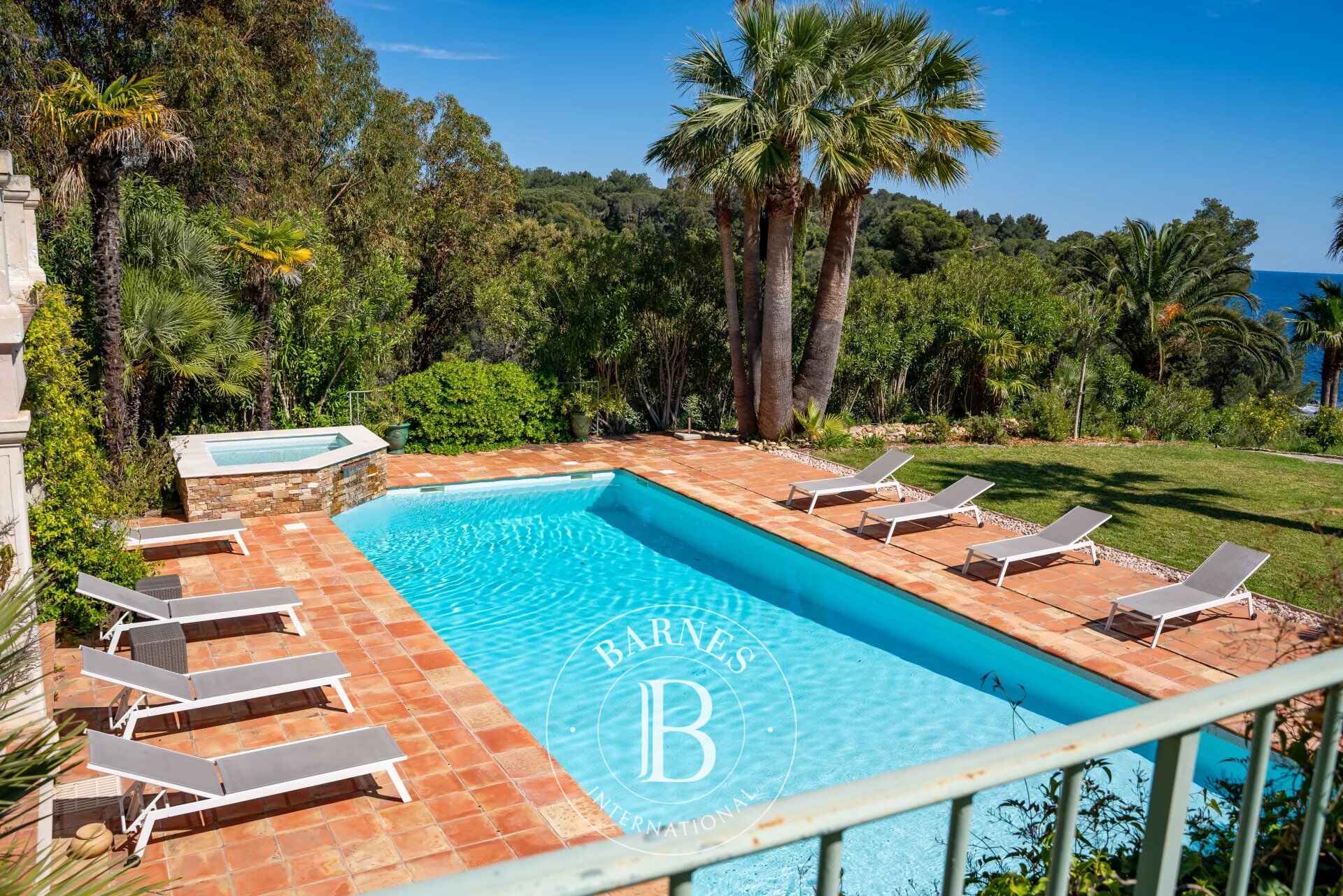 Villa La Croix-Valmer - picture 3