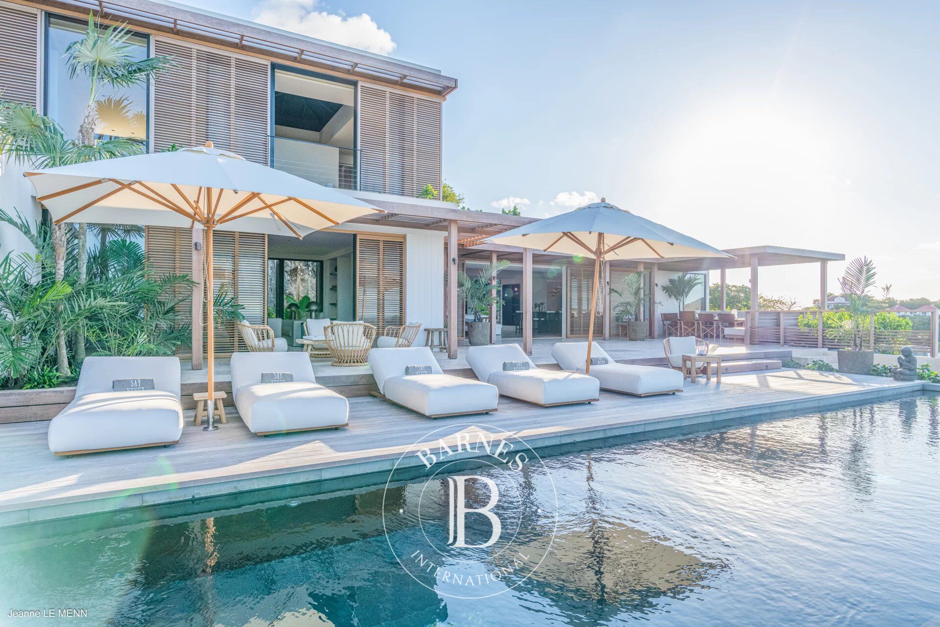 Luxury 4-bedroom villa - picture 3