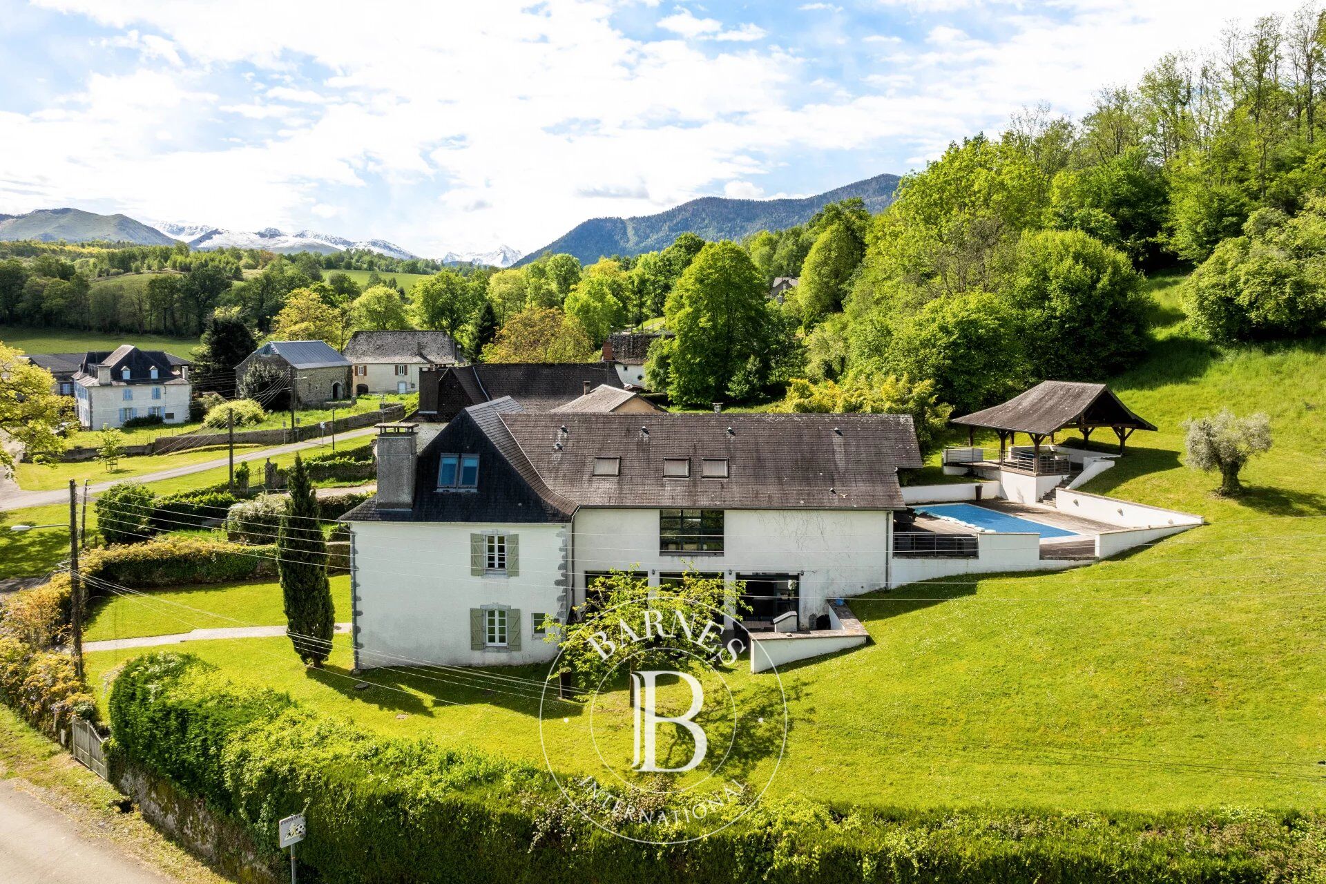 MANSIÓN CON ENCANTO EN LOS PIRINEOS - picture 3