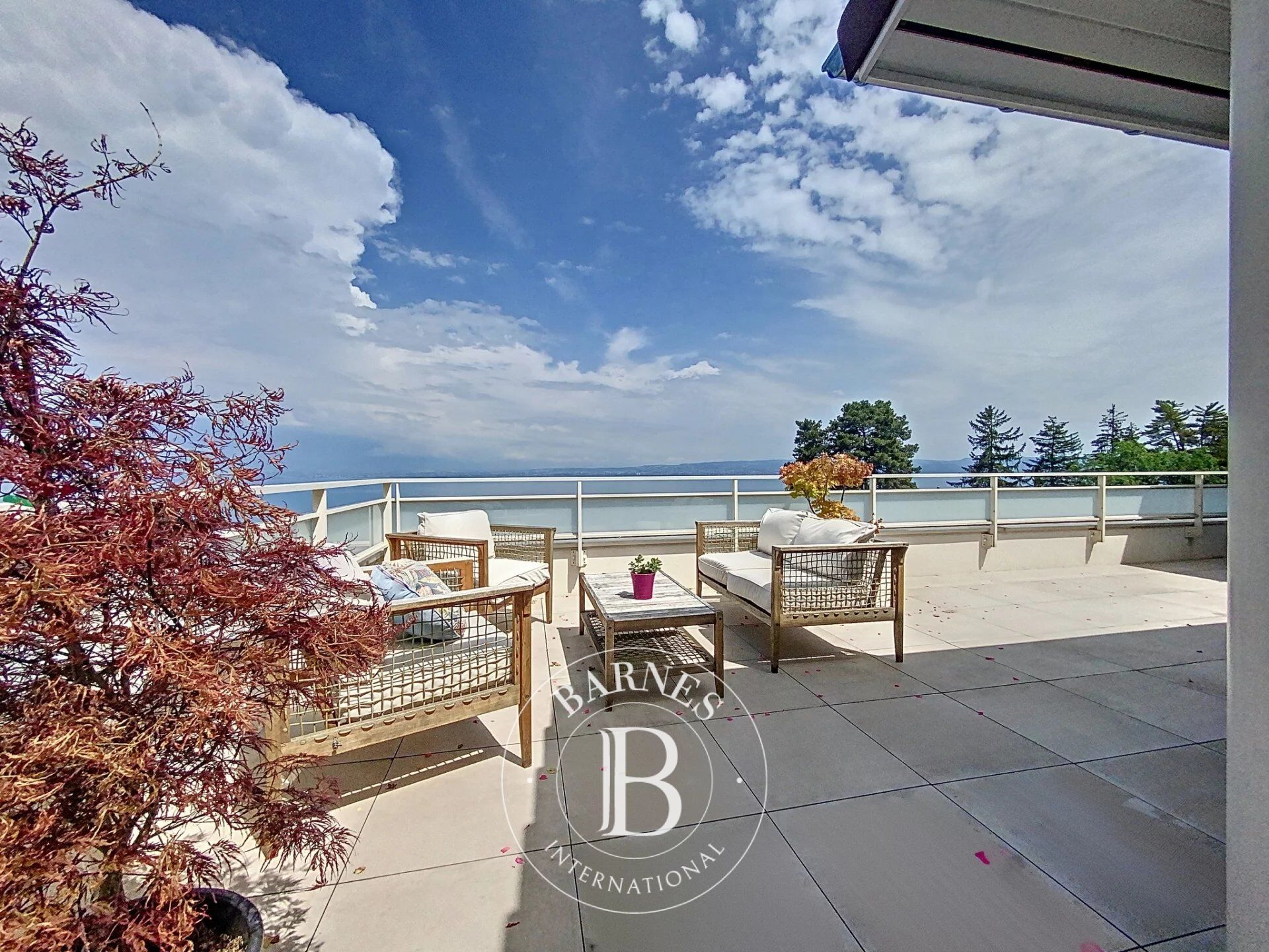 Daire Évian-les-Bains