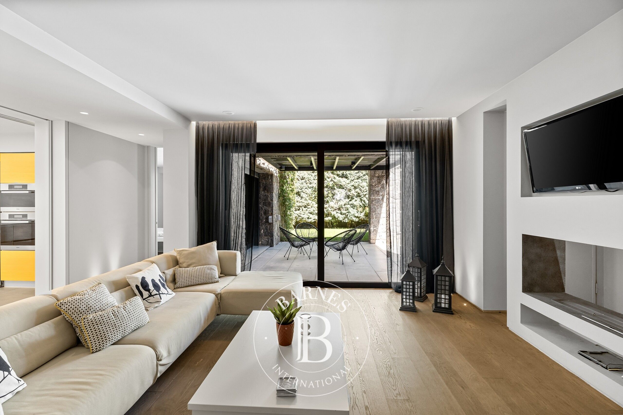 Ev Stamata - picture 15