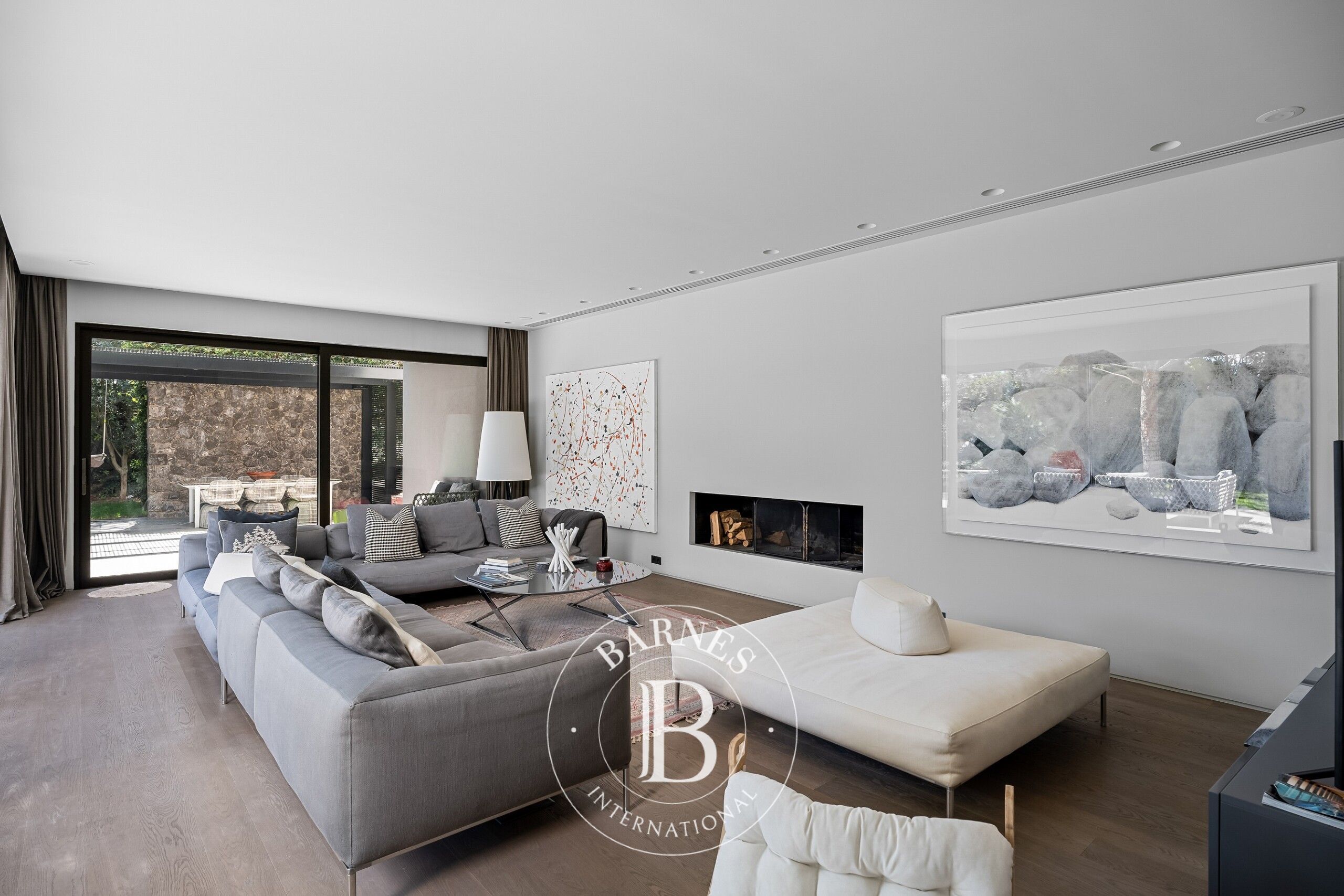 Ev Stamata - picture 4