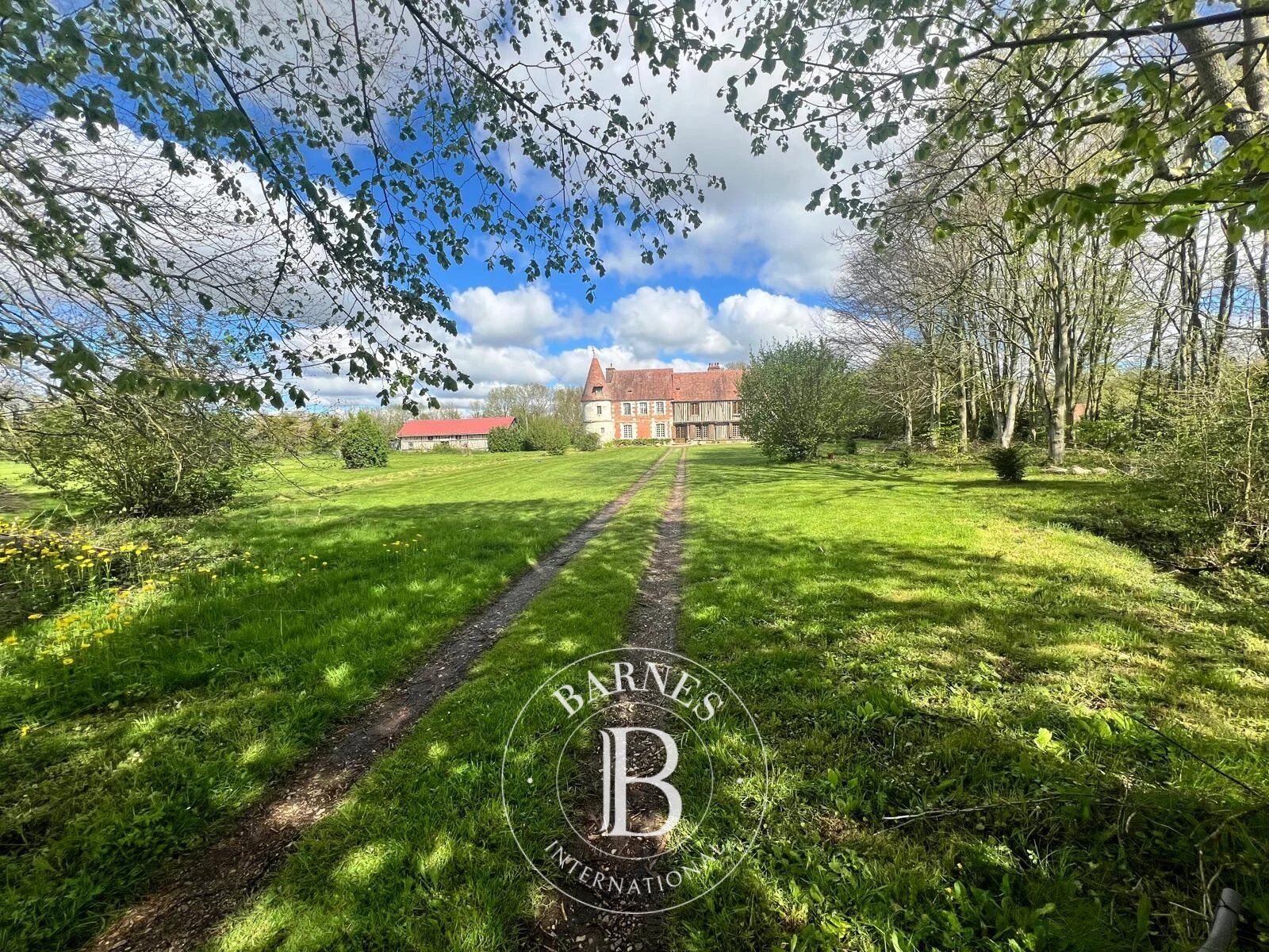 Bourg-Achard - 15th century manor house - picture 1