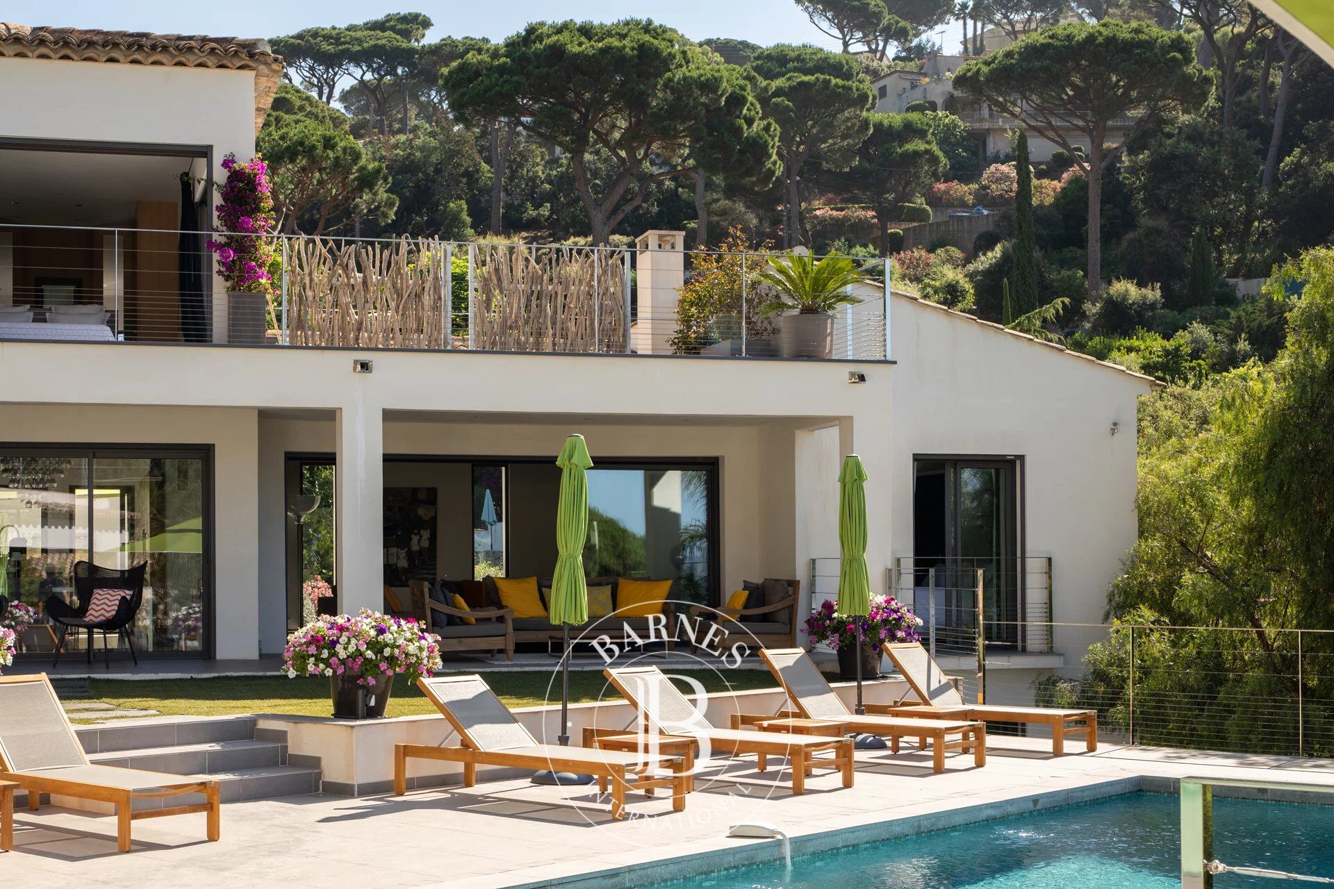 AFFITTO VACANZE - SAINTE-MAXIME - VISTA MARE - 7 CAMERE DA LETTO - PISCINA - picture 3