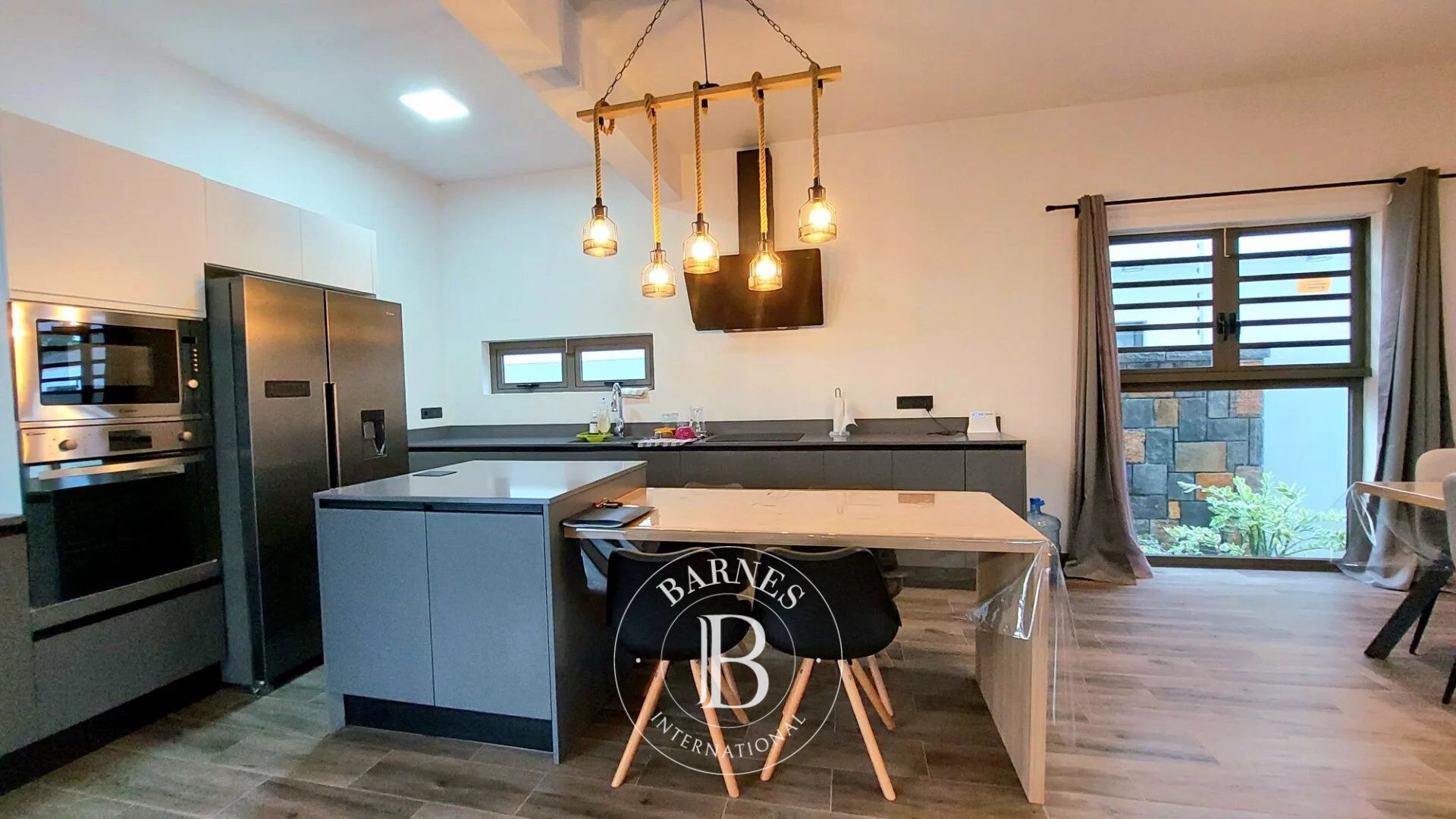 Villa Grand Baie - picture 2