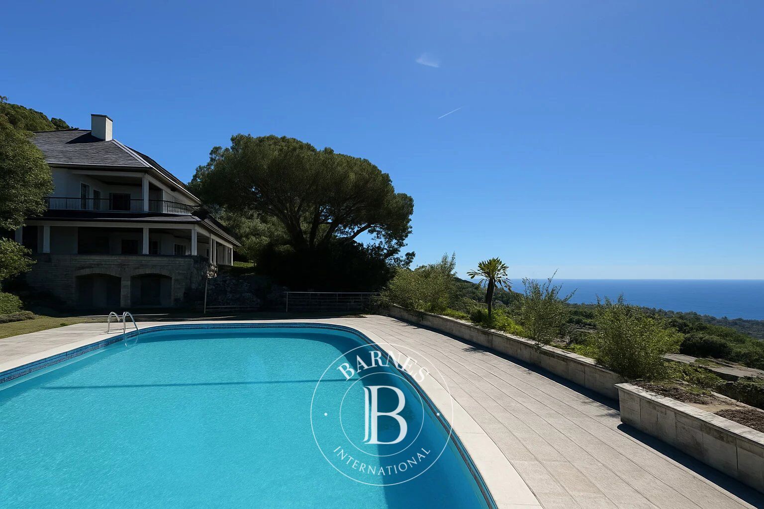 Propriété exclusive avec vue sur la mer - picture 3