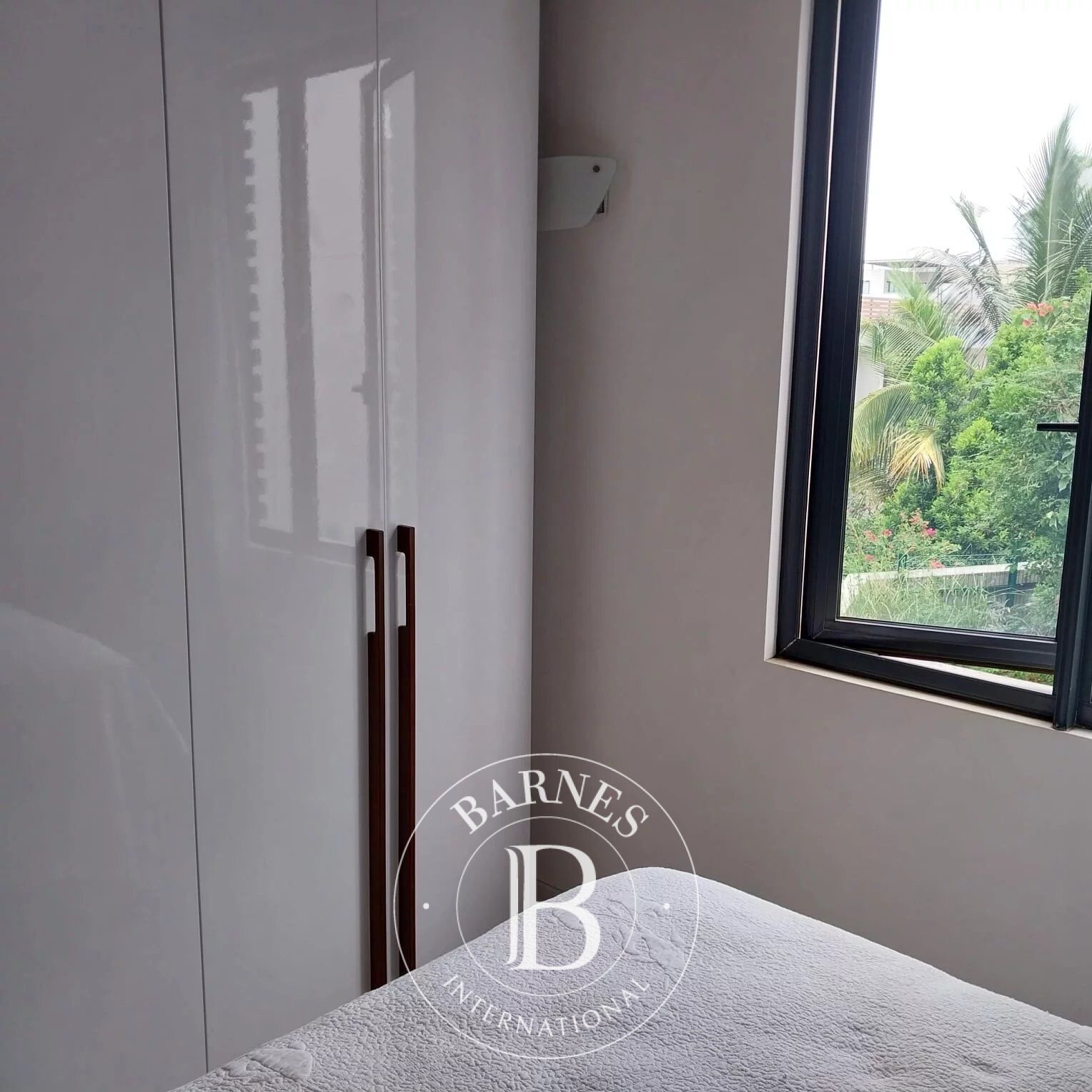 Appartement à louer Riviere du Rempart 118m² 5 pièces 85 000rs.