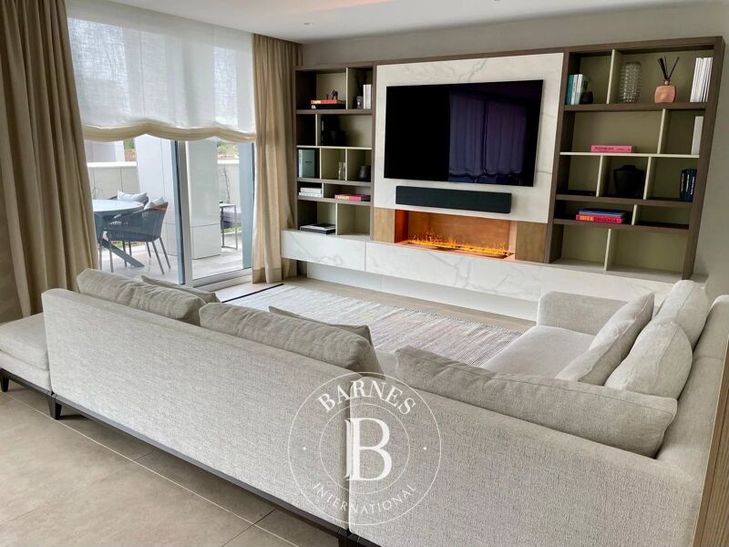 For Sale Apartment | Pozuelo de Alarcón - picture 2