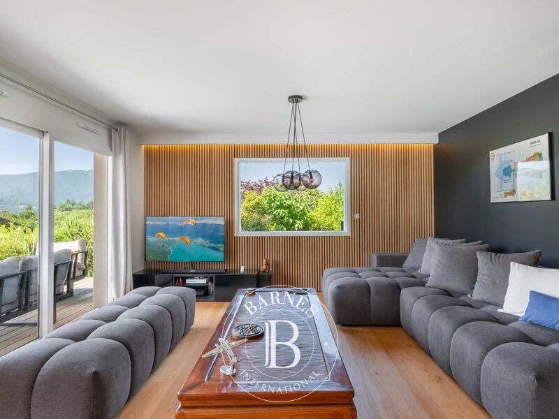 Zu verkaufen, Haus Talloires-Montmin - picture 3