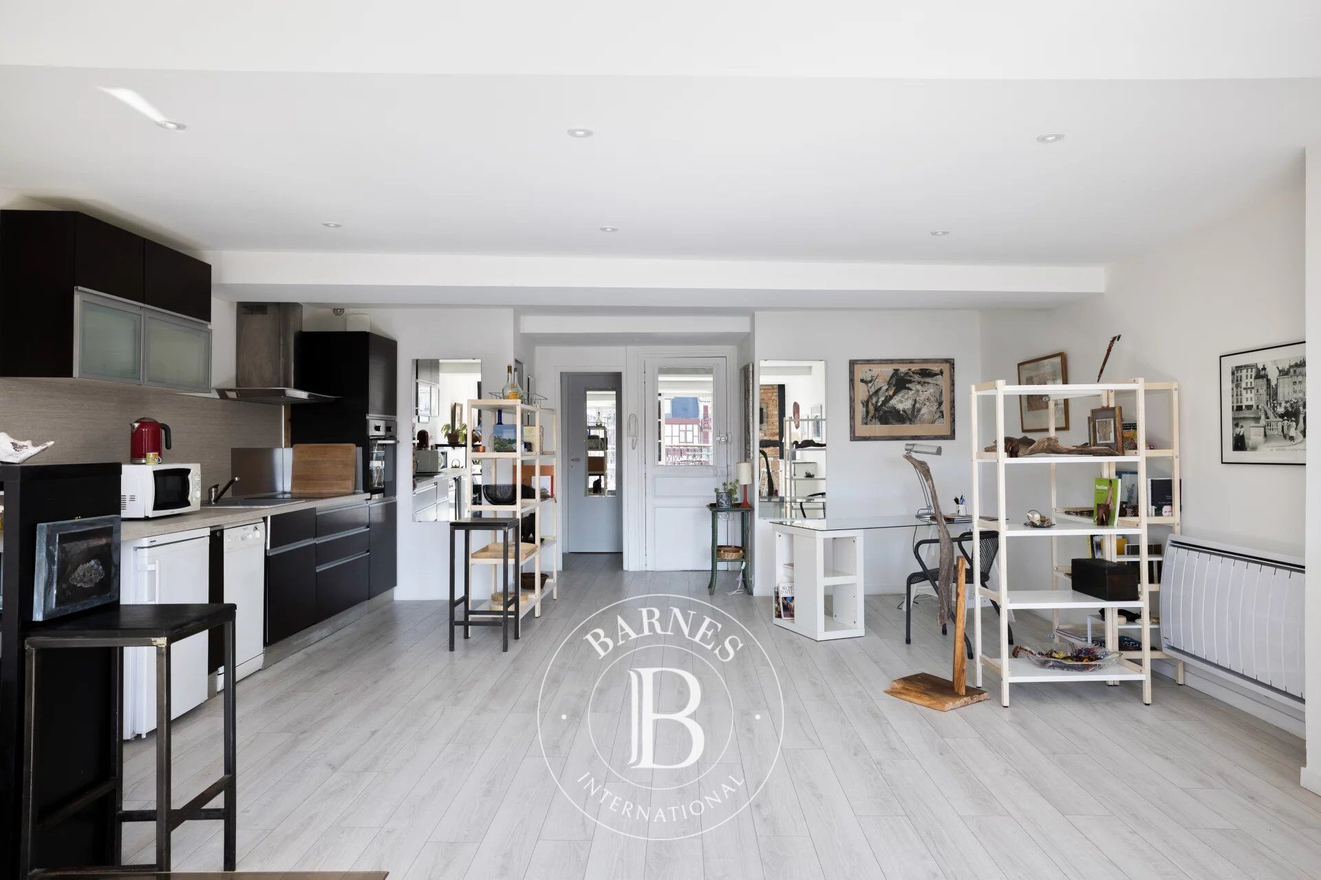 BAYONNE- CORAZÓN DE CIUDAD, APARTAMENTO CON BALCÓN, VISTAS AL RÍO - picture 3