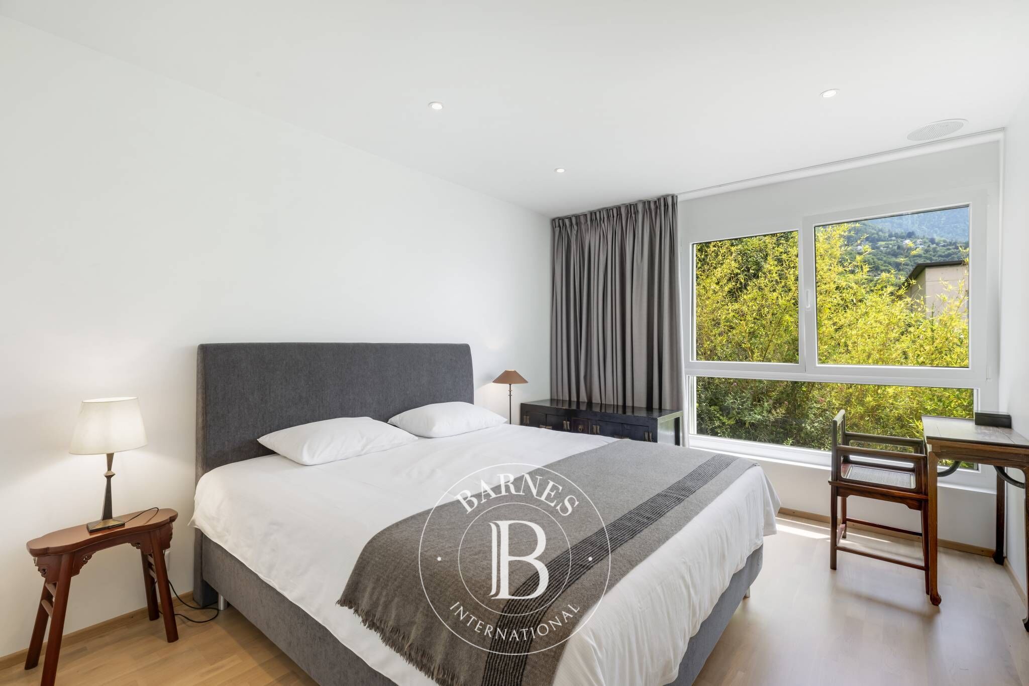 Penthouse Montreux - picture 11