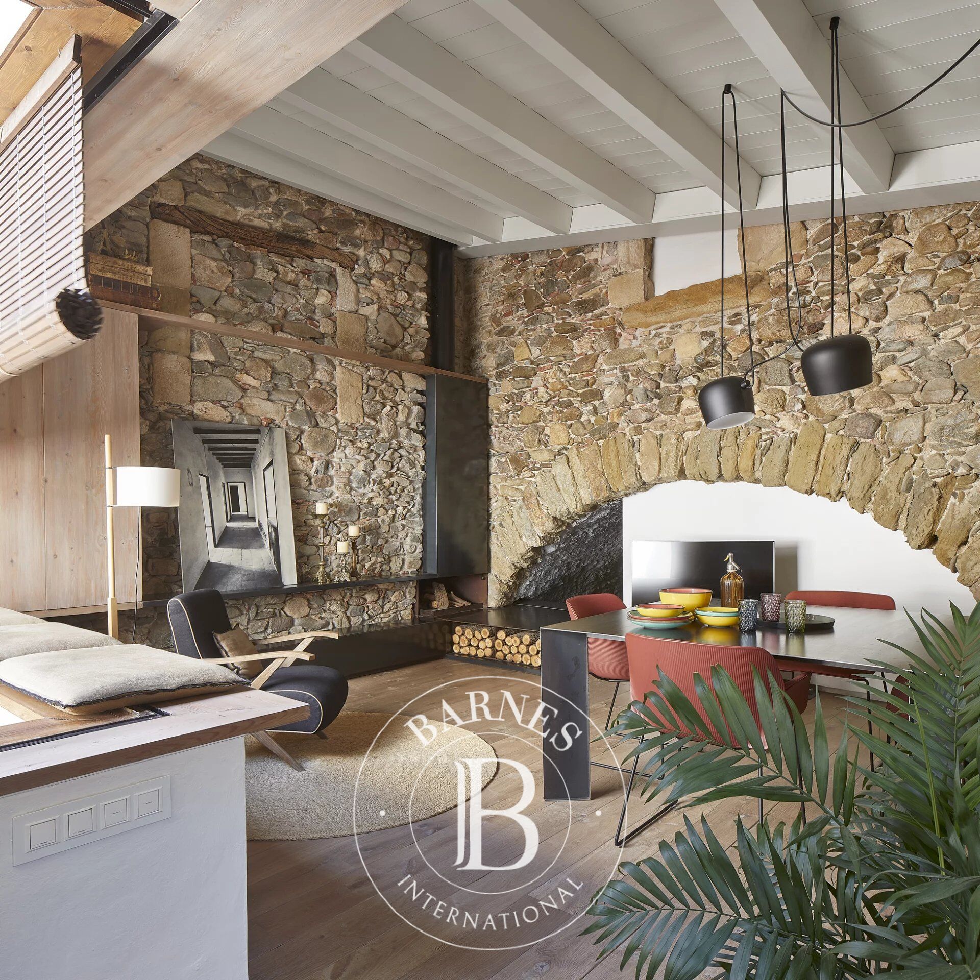 Spektakuläres und luxuriöses modernes Design-Stadthaus mit privatem Hallenbad in der prestigeträchtigen Gegend von Baix Empordà. - picture 1