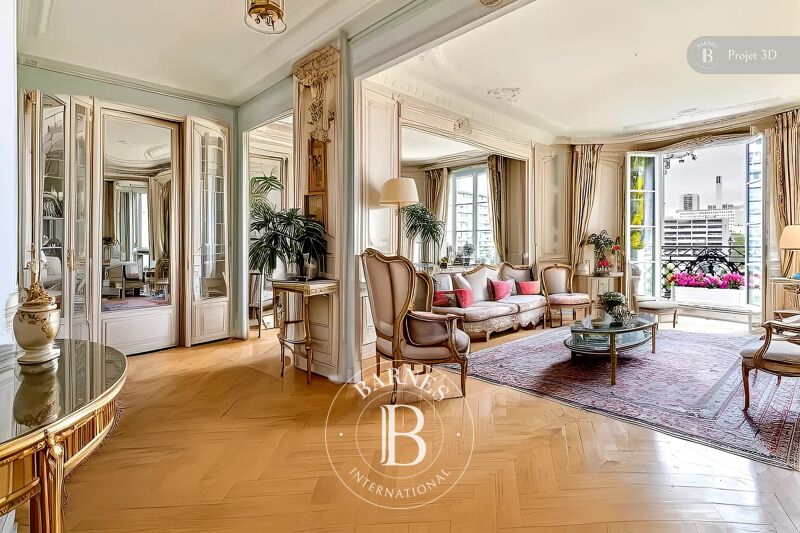 Paris 7ème - Champ de Mars - Sans vis-à-vis - Balcon filant