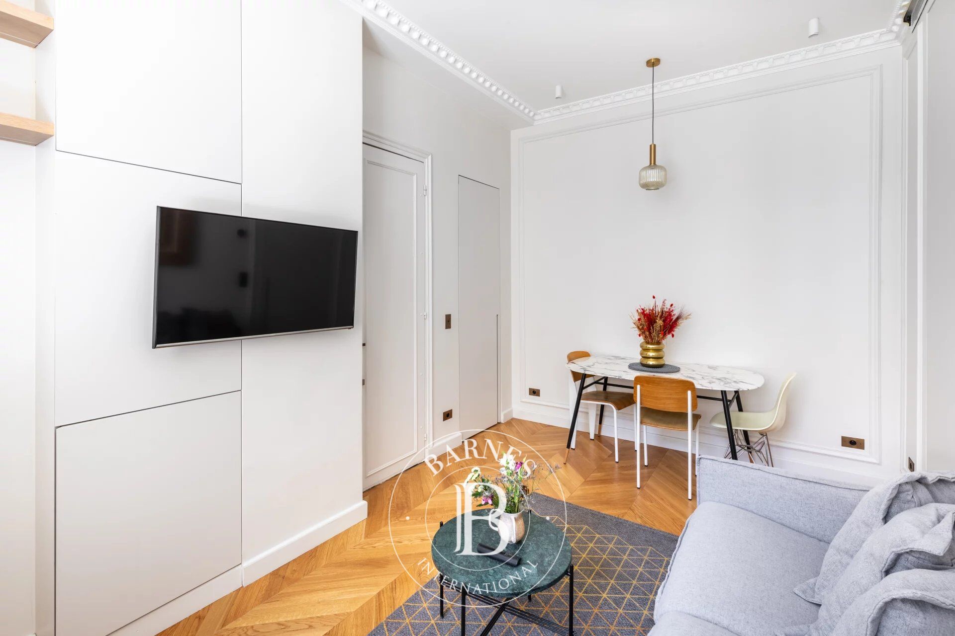 Paris 8 - Monceau - Pied-à-terre d'exception - picture 2