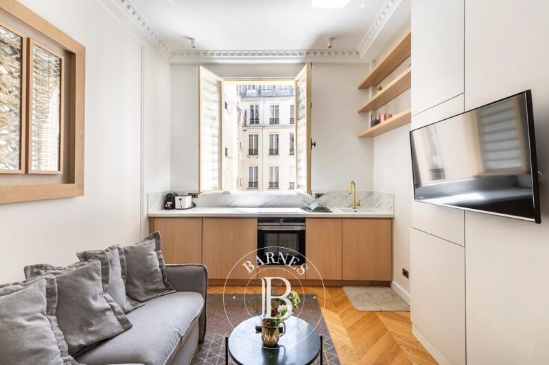 Paris 8 - Monceau - Pied-à-terre d'exception