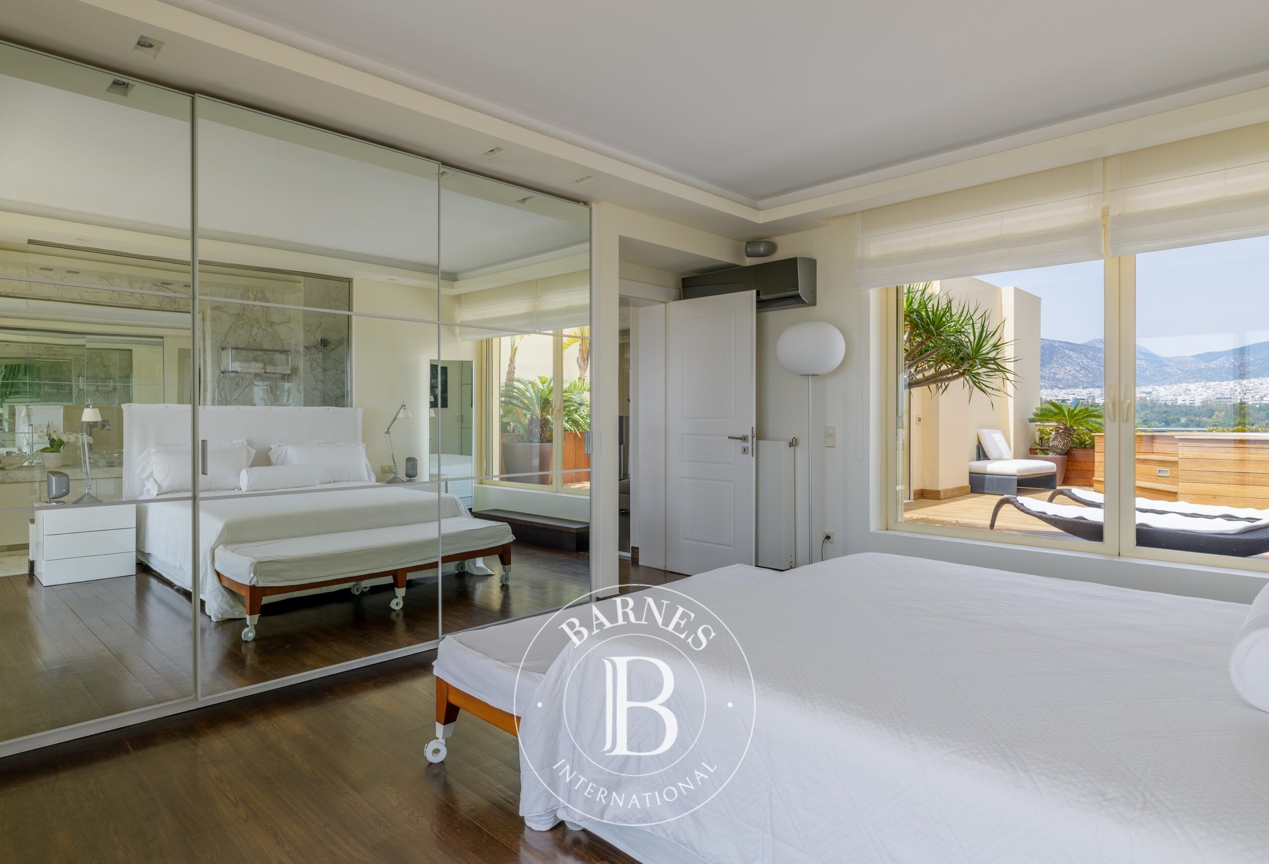 Daire Glyfada - picture 9