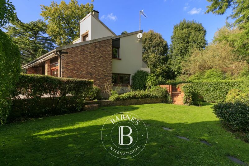 Sold, House Bièvres - picture 1