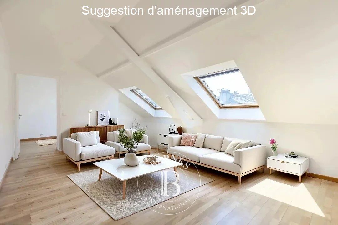 NORTH BOULOGNE - Renovated 1-bed apartment - 62m² (667 sq ft) - picture 1