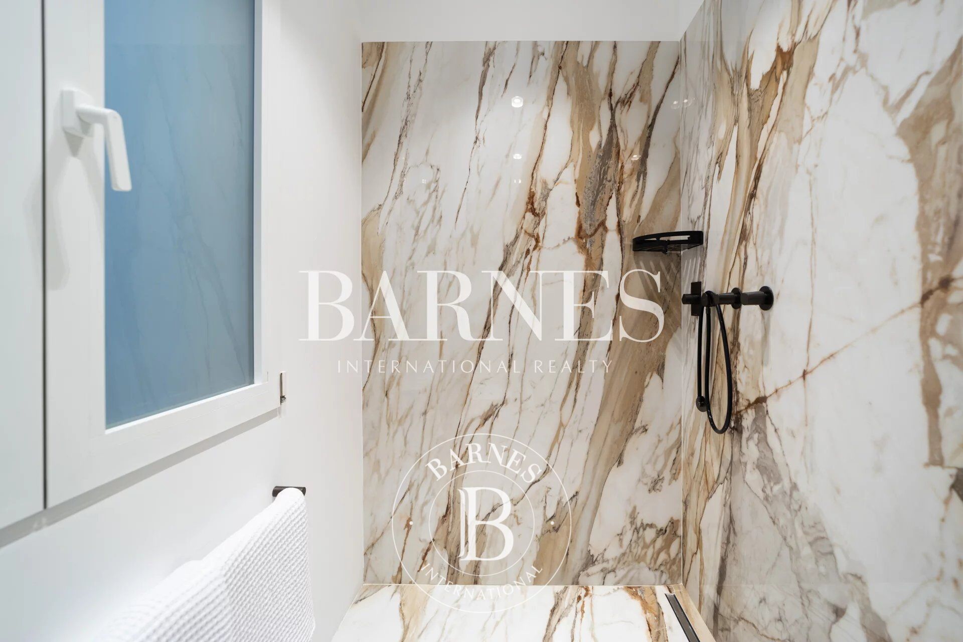 Daire Madrid - picture 20