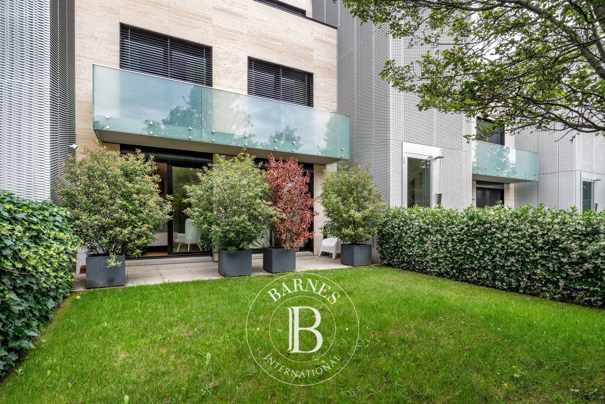 Daire Corsier - picture 10