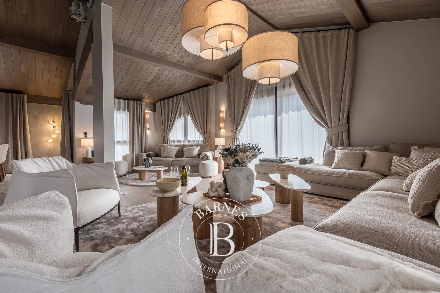 Chalet Courchevel - picture 1