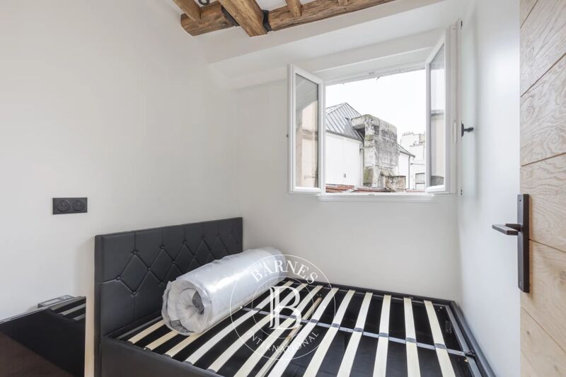 Avenue des Ternes - 3-bed - Incredible potential