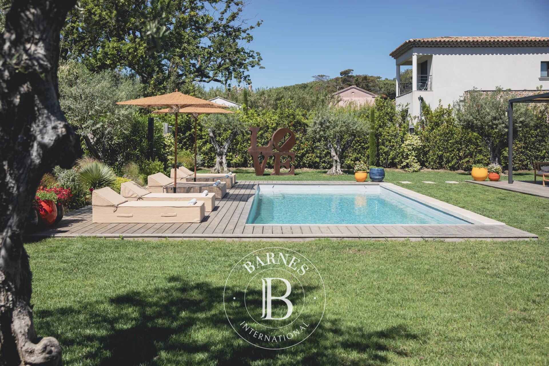 Villa Saint-Tropez - picture 2