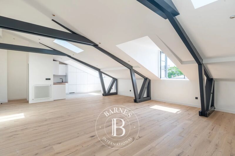 Saint-Germain-en-Laye - Centre ville - Rénovation par architecte - Appartement 3 pièces (2 chambres)