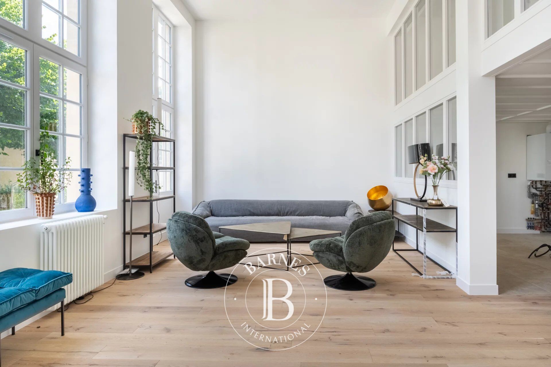 FOR SALE - 10 mins from RER A - Town centre - Houses renovated by an architect -4 bedrooms - picture 2