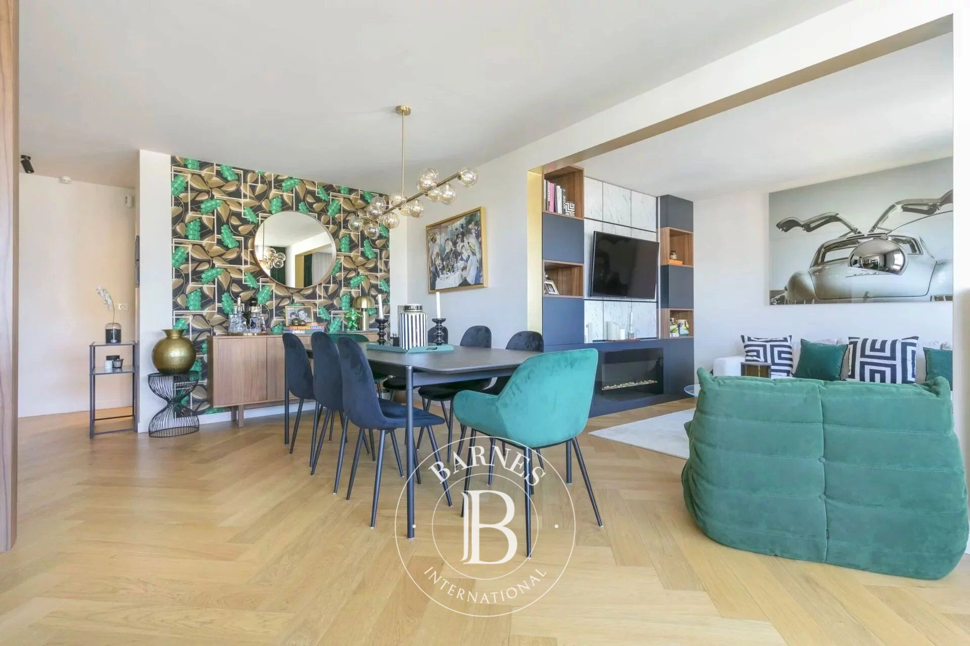 Le Chesnay edge of Versailles - Superb apartment renovated in 2021 - 3-bed - Balcony - Parking - Town centre - Lift - picture 3