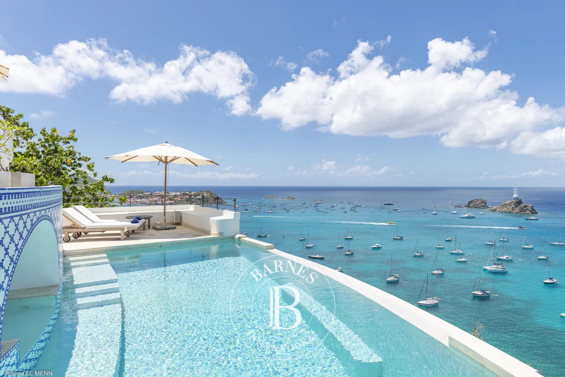 Villa Corossol - picture 1