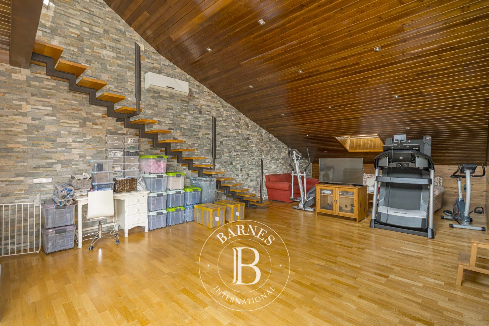 Ev Madrid - picture 10