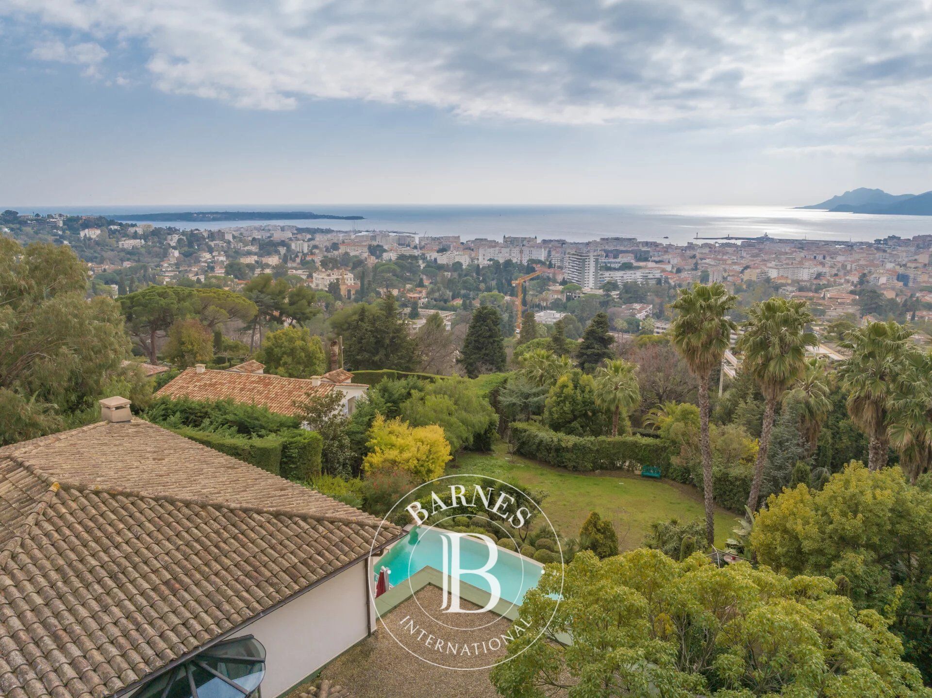 Villa Cannes - picture 2