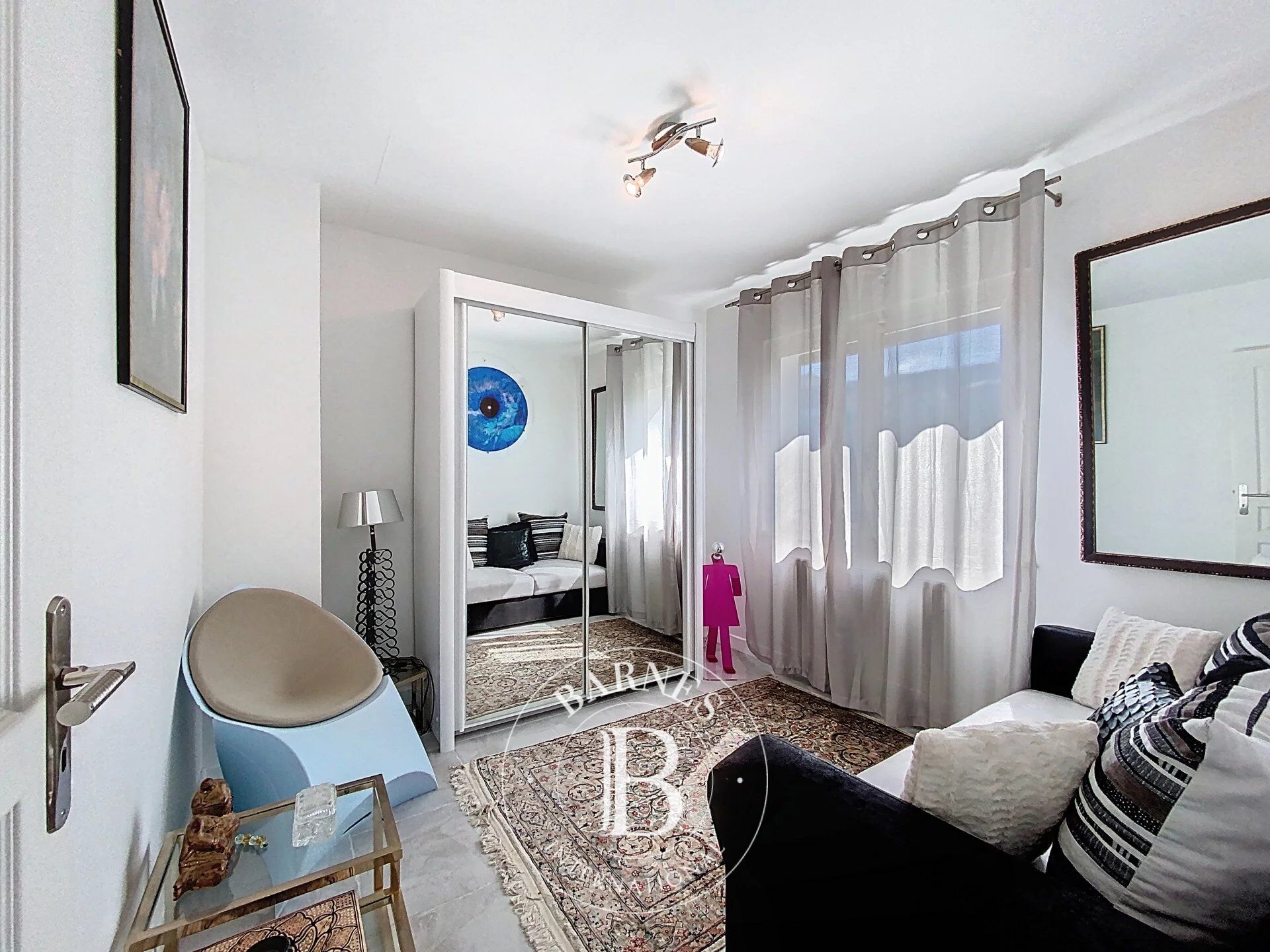 Ev Publier - picture 12