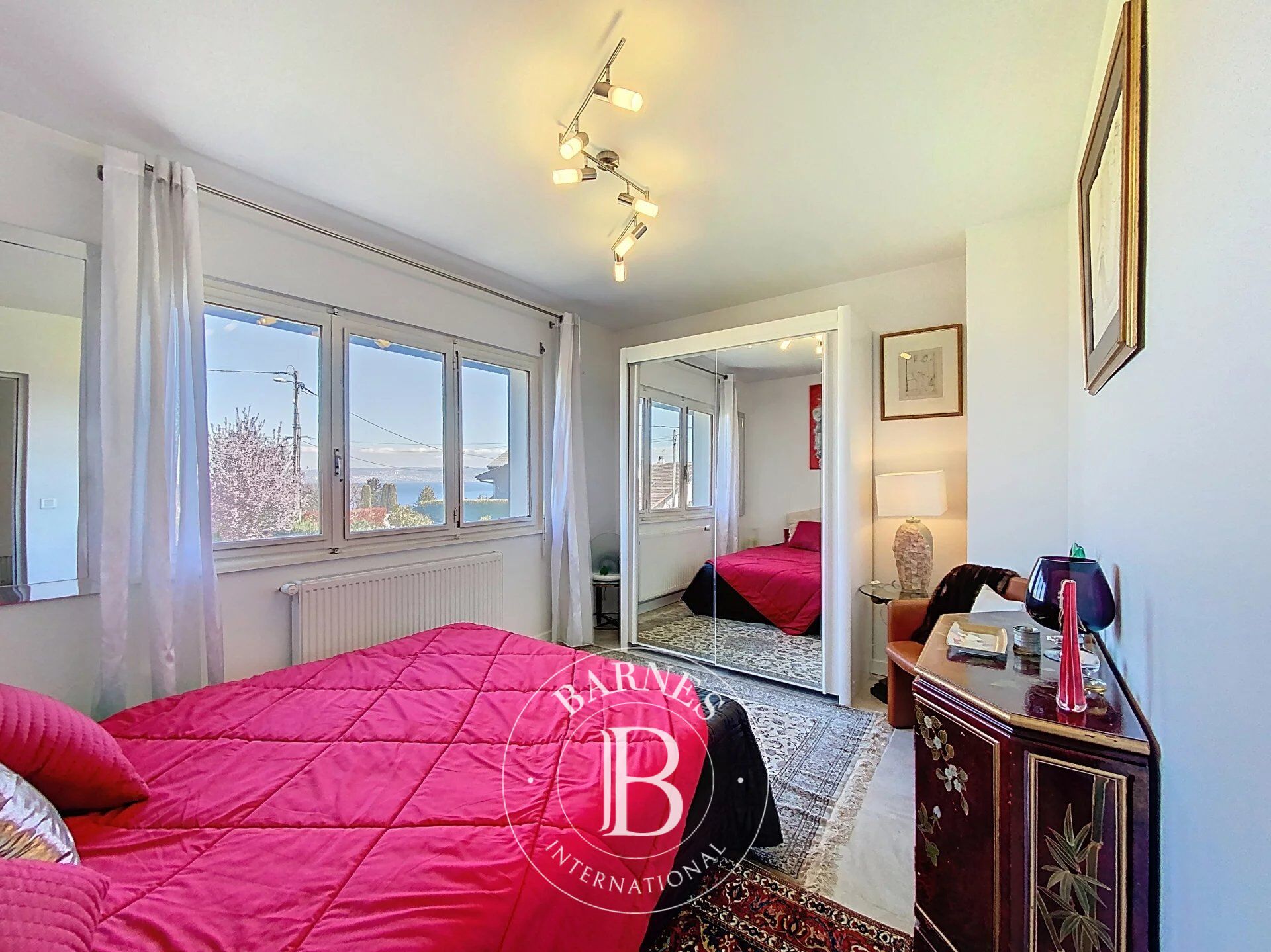 Ev Publier - picture 11