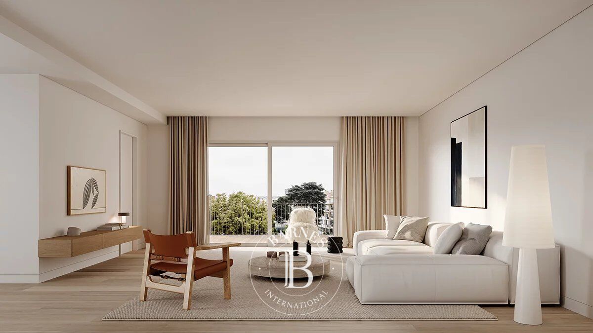 Au bord de la mer - picture 1