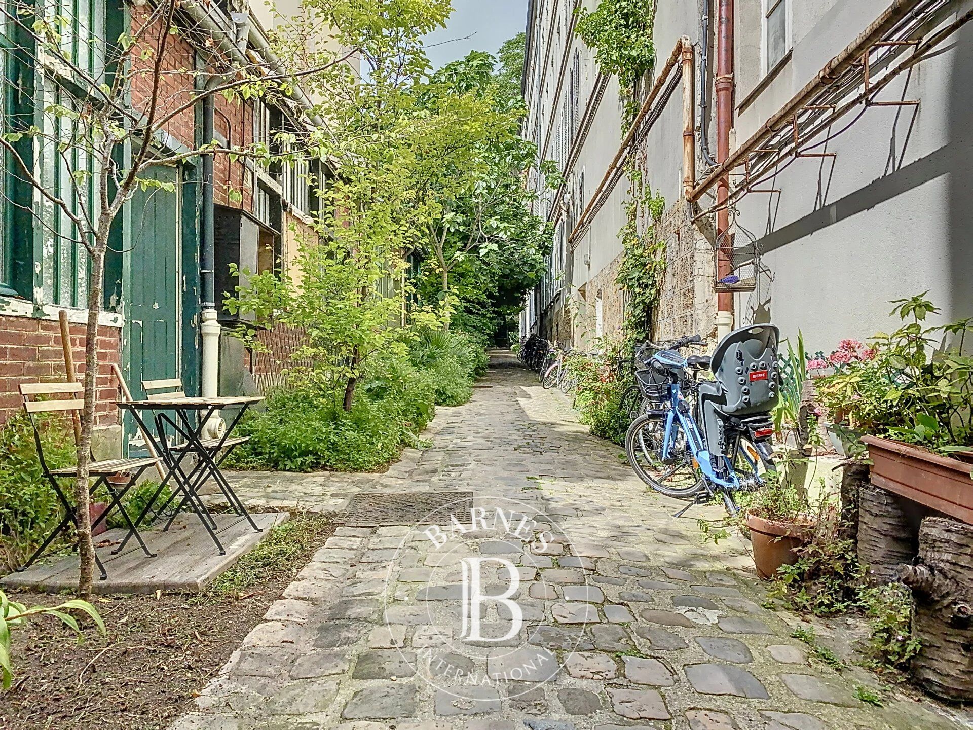 Wohnung Paris 18ème - picture 2