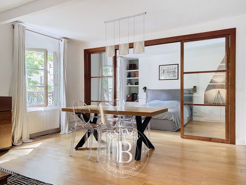 Wohnung Paris 18ème