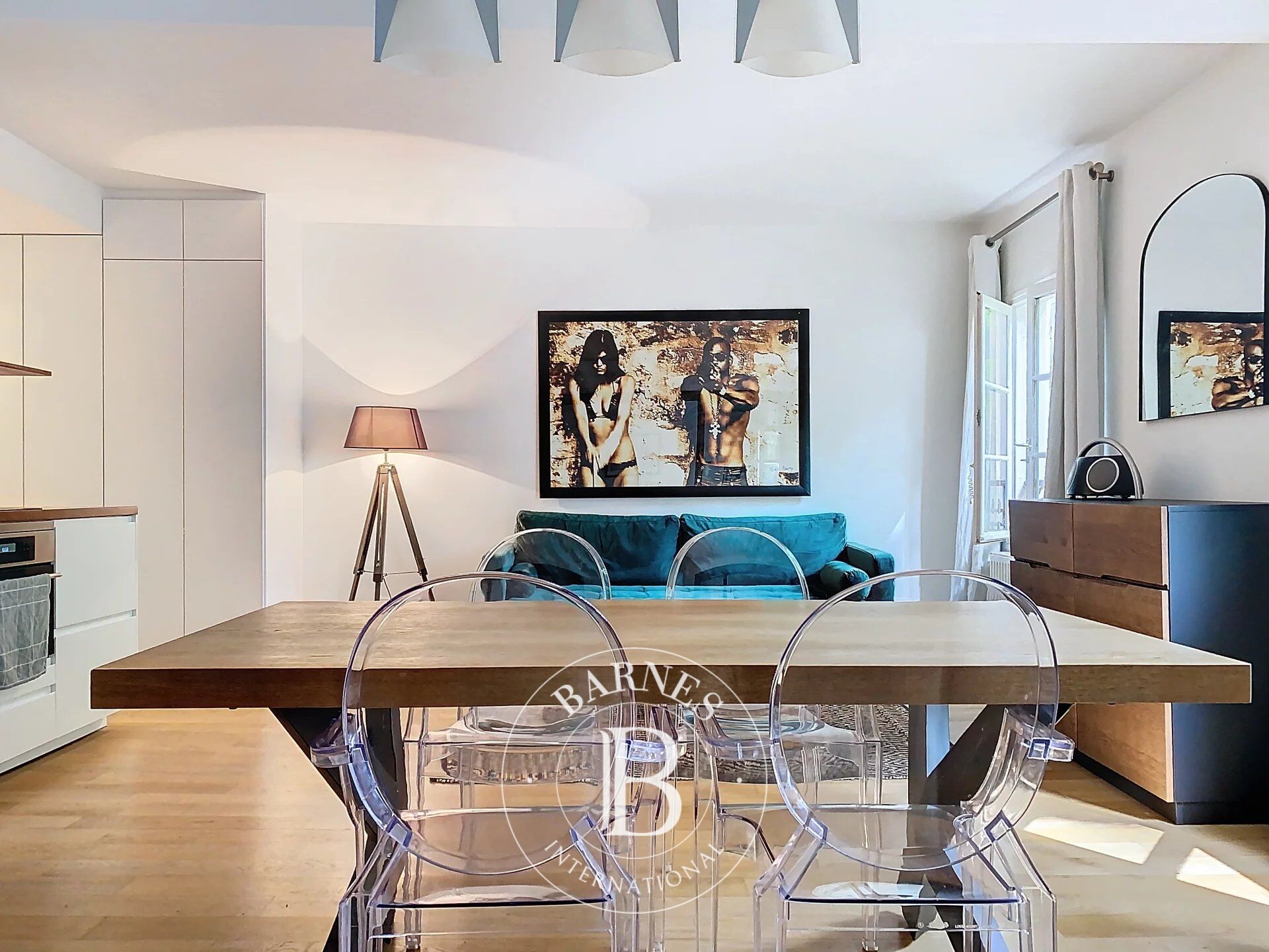 For Rent Apartment | Paris 18ème - picture 6