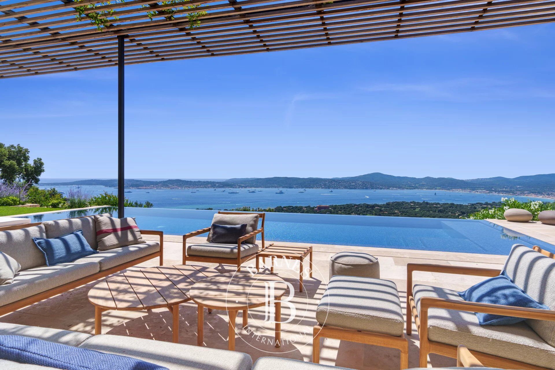 ALQUILER DE TEMPORADA - GRIMAUD - VILLA EXCEPCIONAL - VISTA PANORAMICA AL MAR - picture 2