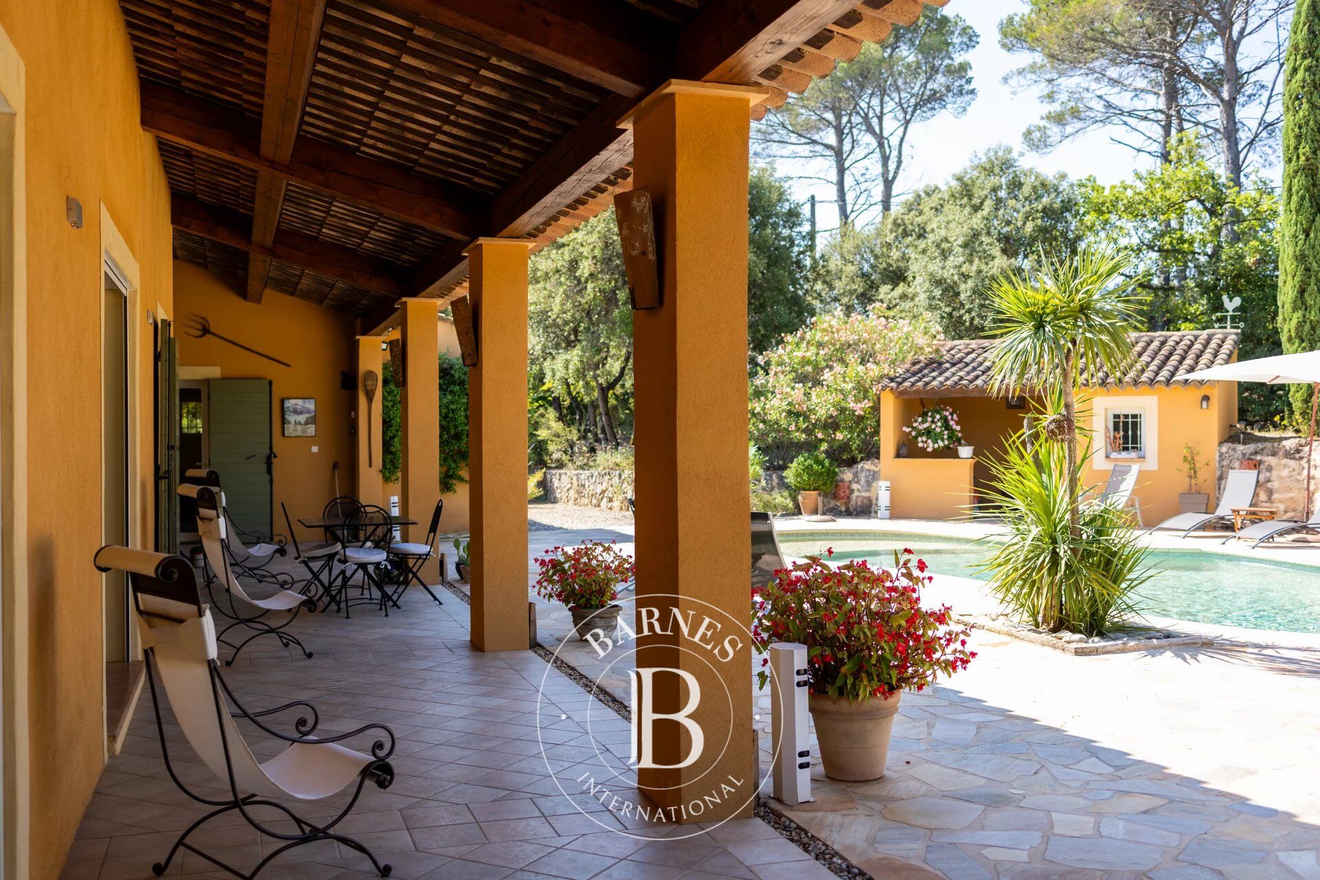 Villa Lorgues - picture 2