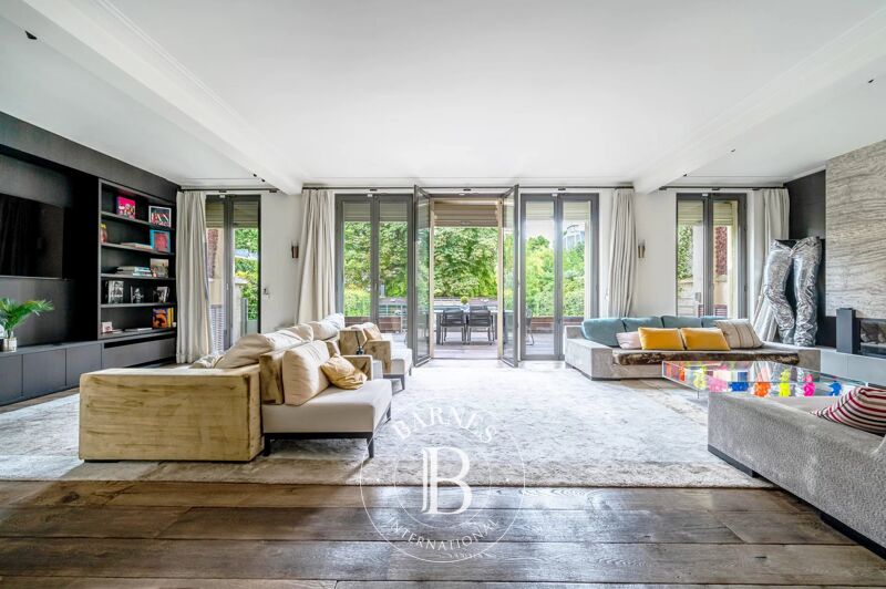 For Sale Mansion | Neuilly-sur-Seine - picture 2