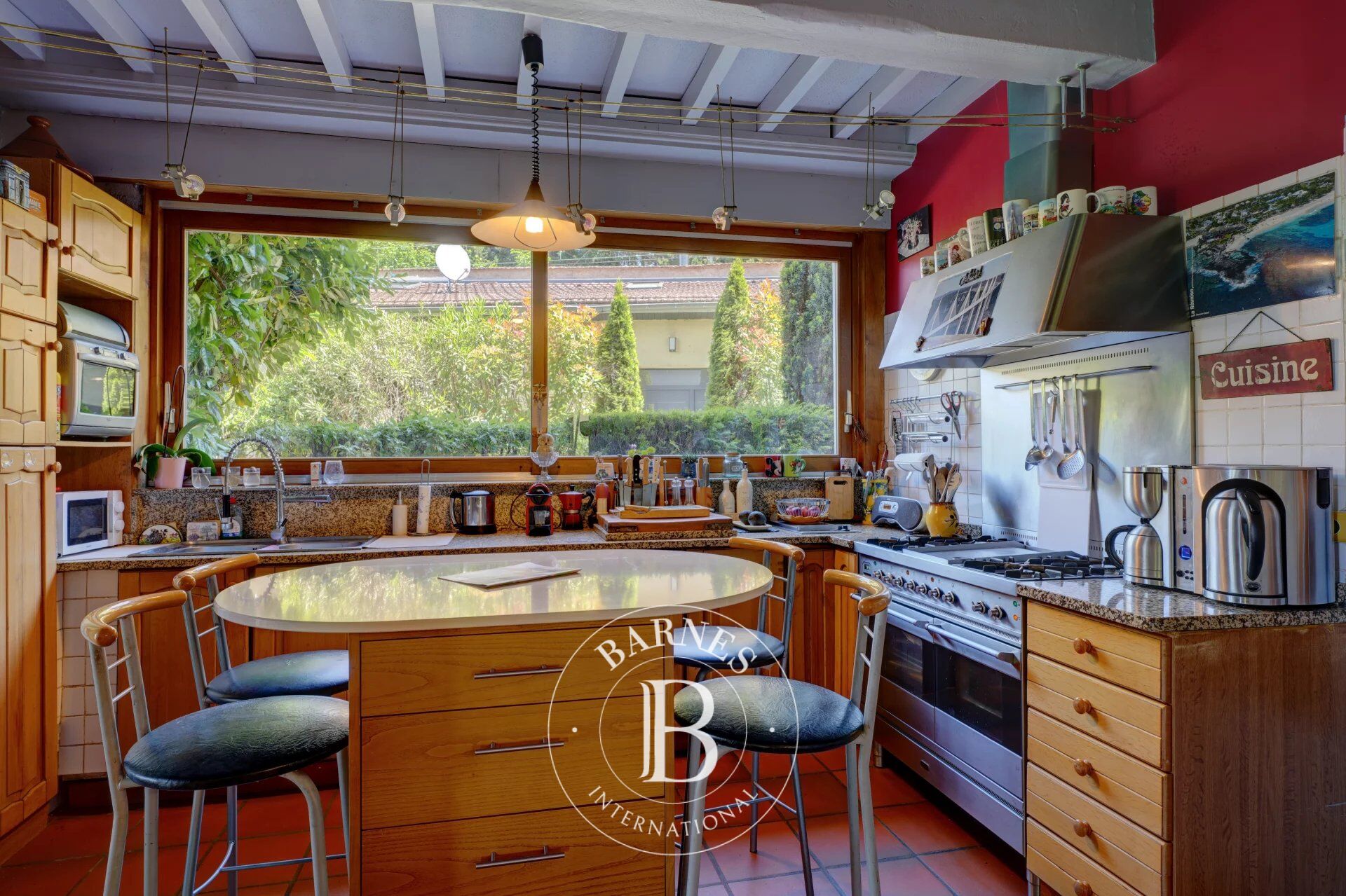 Caluire et Cuire - Apartment of 207.83 sqm² - Terrace of approximately 31 sqm - 3 Bedrooms - picture 2