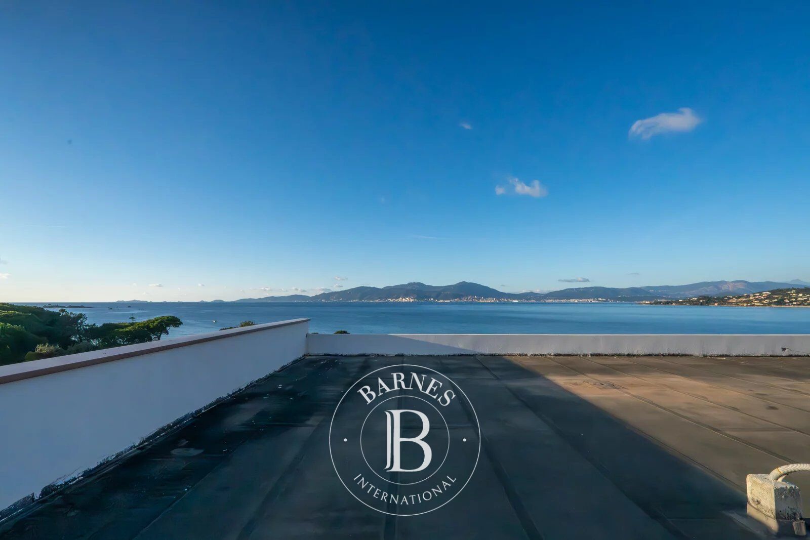 PENTHOUSE d'exception, Pietrosella, 3 chambres, vue panoramique mer, plage à pied - picture 2